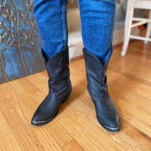 SHYANNE Black Cowboy Boots  *  size 9